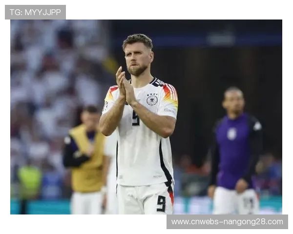 西汉姆联考虑买断菲尔克鲁格,米兰尚未激活强制买断条款 西汉姆联考虑买断菲尔克鲁格,米兰尚未激活强制买断条款