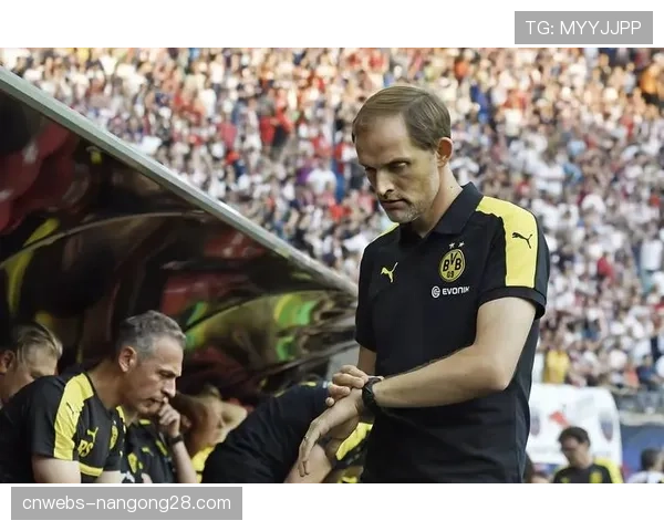 拜仁4-2多特，图赫尔与泰尔齐奇的战术博弈以更高效进攻终结